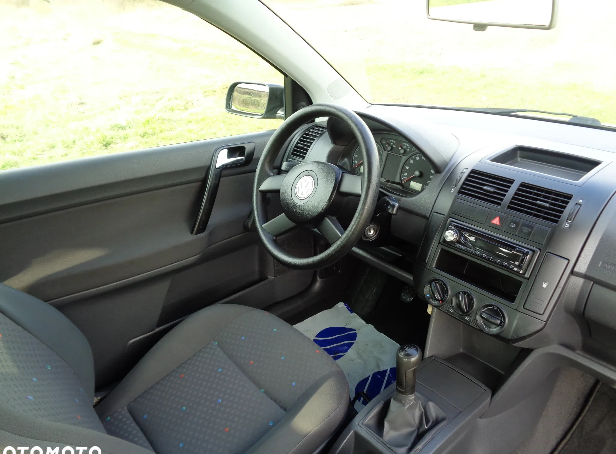 Volkswagen Polo cena 8900 przebieg: 118000, rok produkcji 2004 z Łuków małe 106